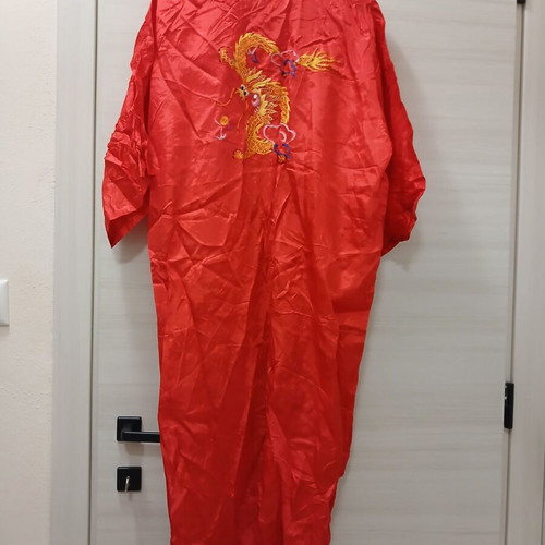 Golden Dragon red kimono size S like new, 100% rayon