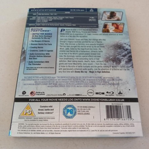 The Chronicles of Narnia The Lion The Witch and The Wardrobe Blu-Ray used