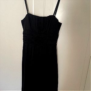 Μαύρο φόρεμα με τιράντες Benetton