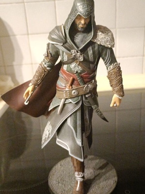 Assasins Creed 2 φιγούρες σαν καινούργιο