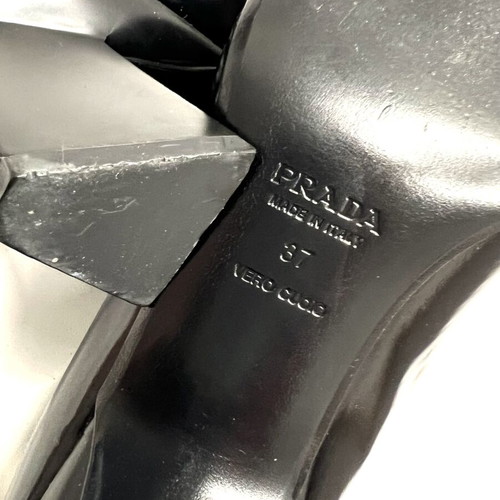 Prada mid heel leather pumps, black, size 37