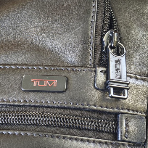 Tumi Alpha Slim Large Screen Leather Briefcase used