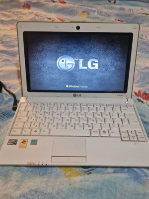 LG X120 laptop used with Intel Atom N270, 10.1 inch screen, WiFi, camera
