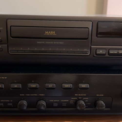 Marantz PM47 amplifier used with Technics SLPG580A CD player