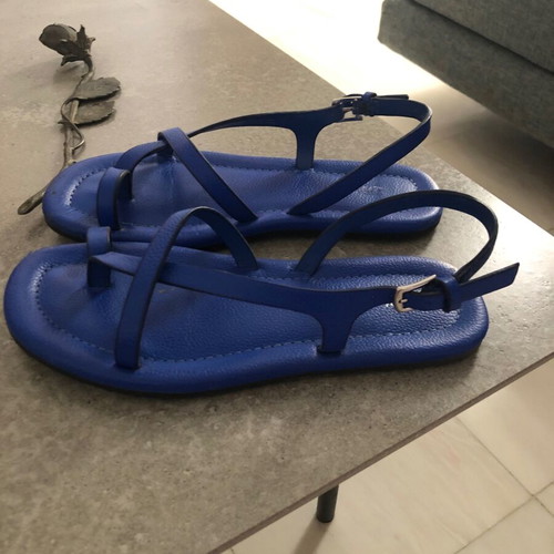 Zara leather sandals size 39 used, blue