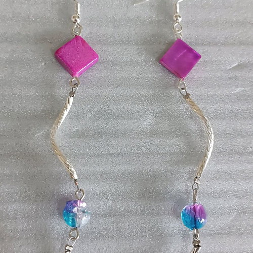 Heart earrings new handmade with resin and natural stone blue pink