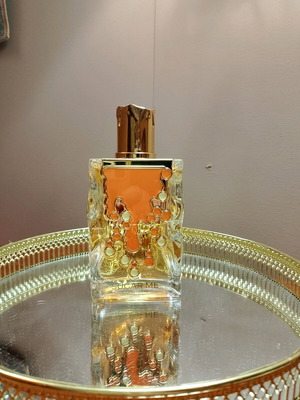 Sugar Me Carrot Cake Tester 2ml like new, authentic decanted perfume