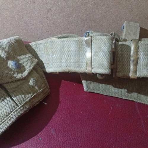 BT British style belt collectible used