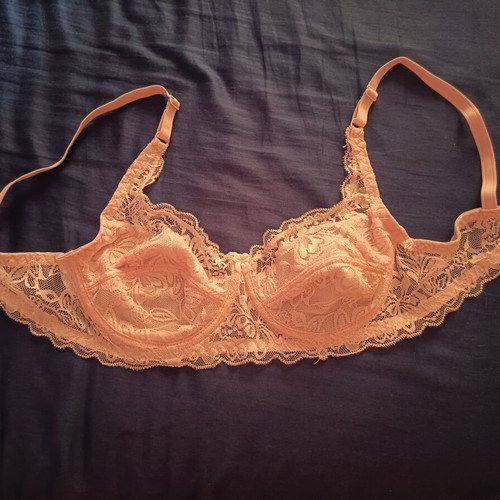 Lace bra pink new