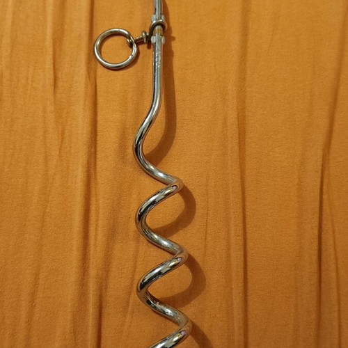 Pet tie-down base like new