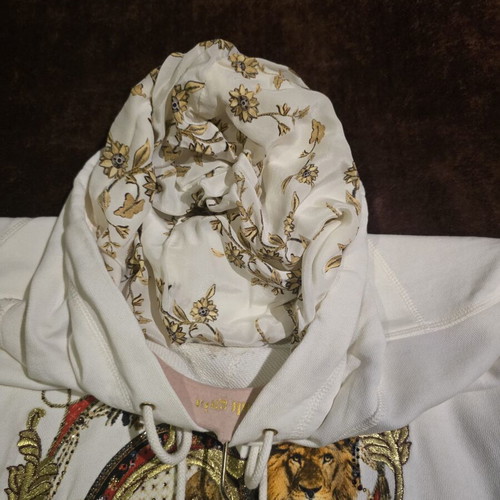 Camilla Hoodie like new, size S