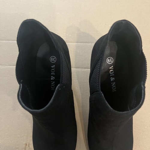 Voi&Noi black ankle boots size 39 like new, heel 9cm