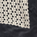 Handmade table runner in excellent condition 78x41 cm