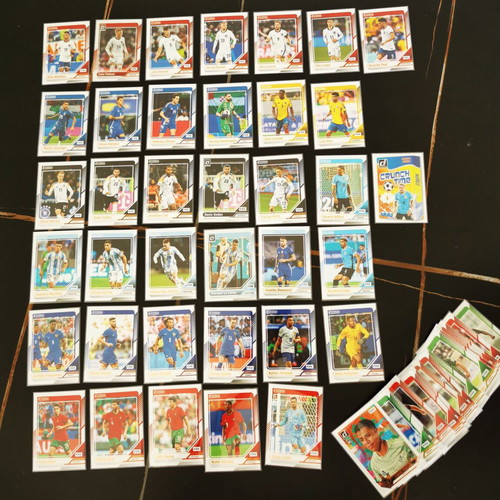 Lot 60 Donruss Soccer 2024/2025 cards new