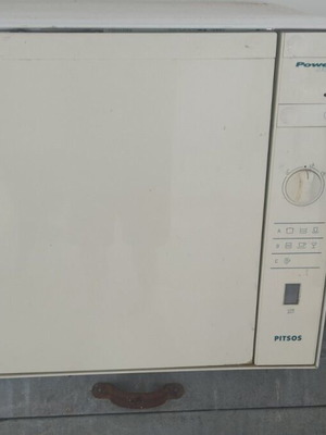 Επιτραπέζιο πλυντήριο πιάτων Pitsos Power, λευκό, compact