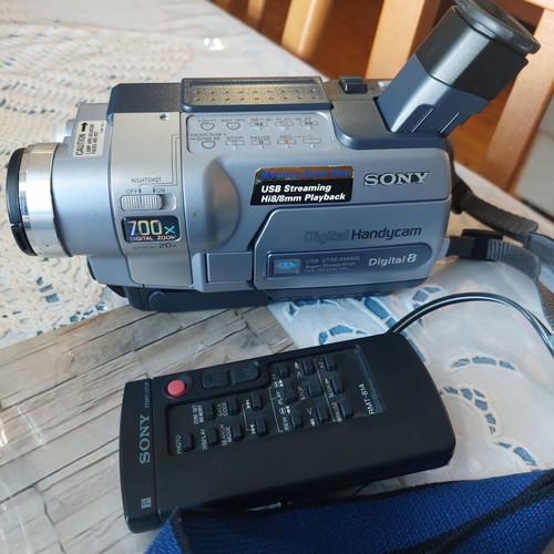 Sony digital video camera recorder like new