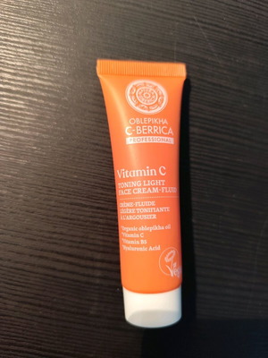 C-Berrica Light Moisturizing Face Cream 30ml new