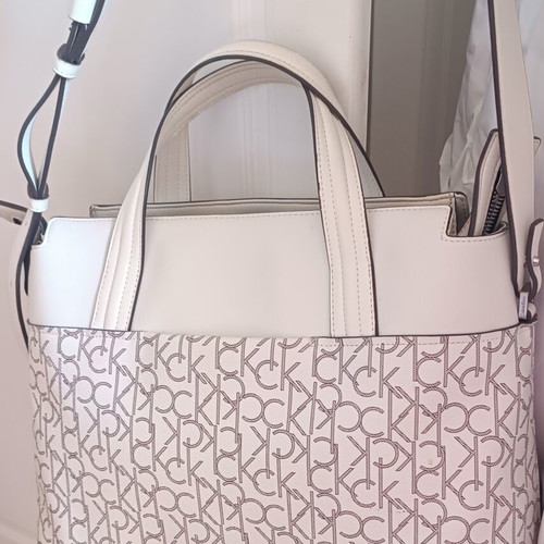 Calvin Klein white handbag and shoulder bag with CK logo