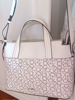 Calvin Klein white handbag and shoulder bag with CK logo