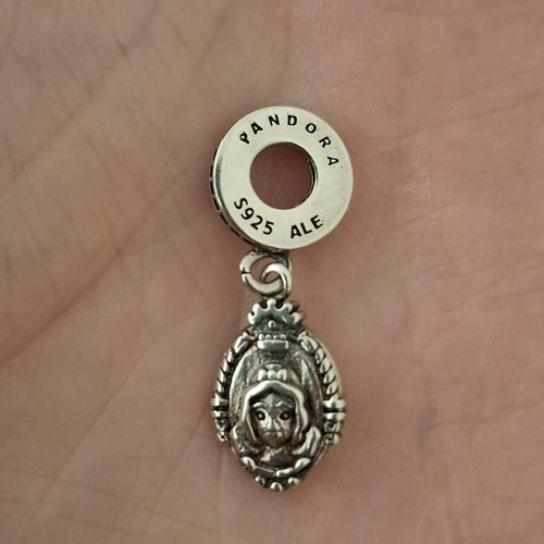 Pandora charm Magic Mirror of Snow White pendant like new