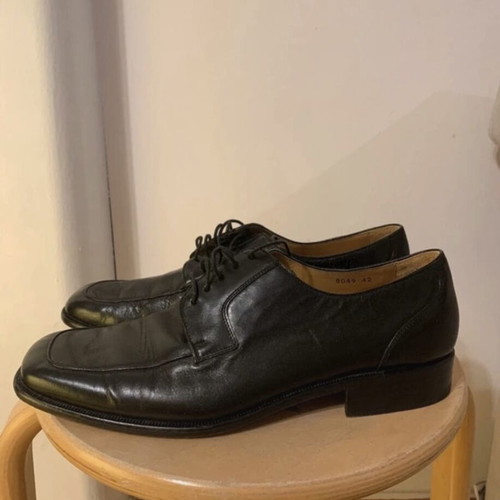 Perla Pura men's leather dress shoes size 42 used, black