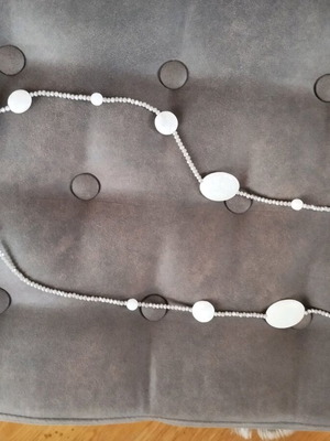Long necklace like new with crystals and white stones