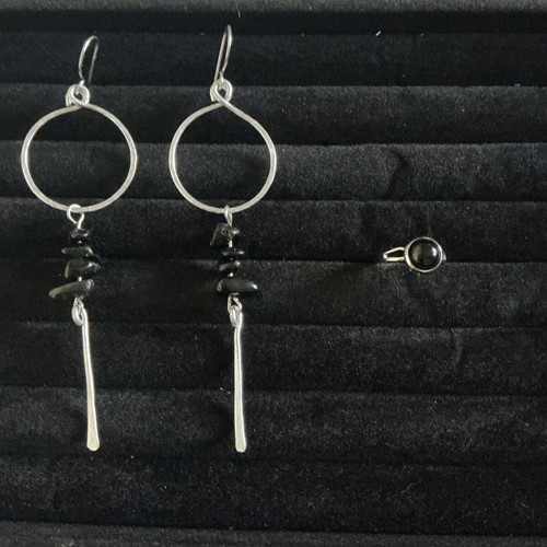 Handmade jewelry set with stainless steel earrings and ring