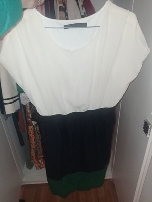 Tricolor dress