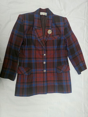Vintage Barbara Alan long tartan blazer with metal buttons and brooch, like new