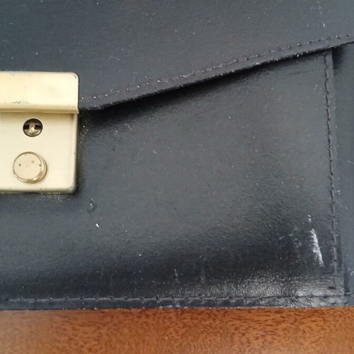 Men's leather wristlet bag used, black, 4 compartments, 13x20.5 cm