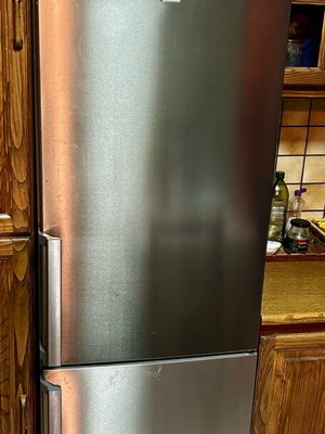Morris T71326CAP refrigerator freezer like new, inox, 326 liters