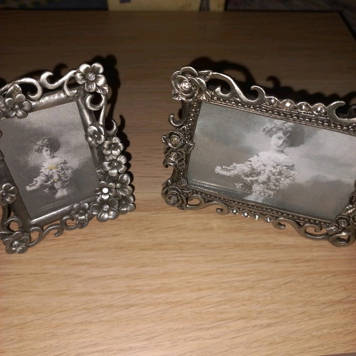 Silver photo frames new, set of 2 small decorative