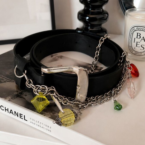 Levi’s Statement Chain Belt with Charms like new, black, 100 cm