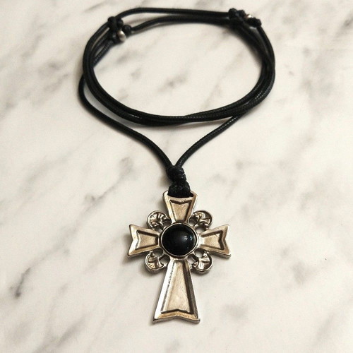 Men's pendant with Anglo-Saxon cross