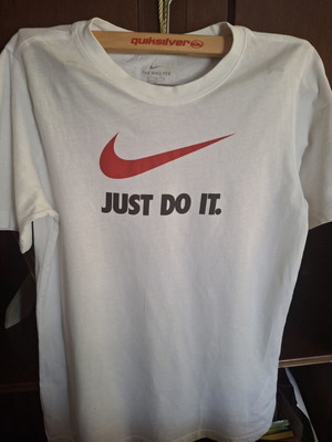 Nike short sleeve t-shirt white XL 170 cm like new