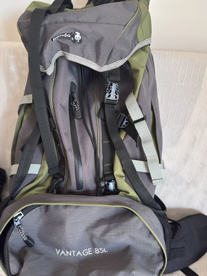 Panda hiking backpack 85L like new