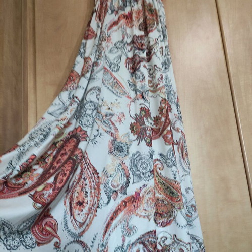 Hype long dress like new, summer style with knitted top and paisley pattern