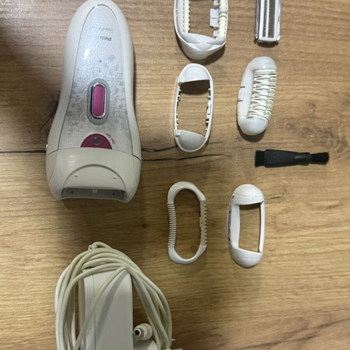 Philips hair removal device