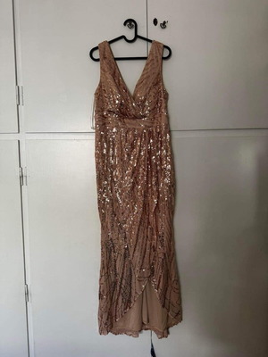 Dress new gold color size L
