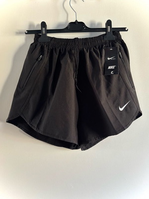 Nike unisex sports shorts new, size M, black