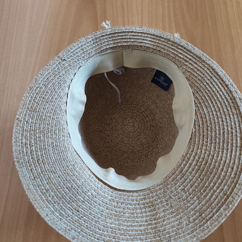 Stamion beige hat size 57 new