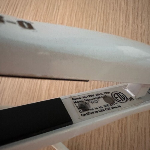 Travel hair straightener like new, hair press