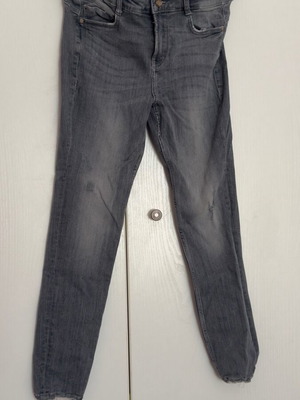 Zara jeans black faded used, size 42 elastic