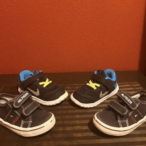 Tommy Hilfiger and Nike kids' sneakers used, sizes 24 and 23.5
