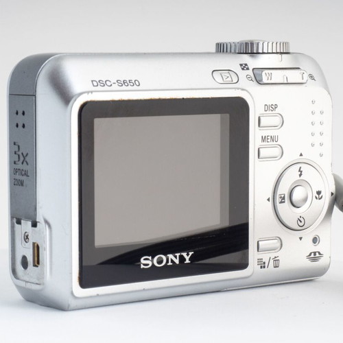 Sony Cyber-shot DSC-S650 digital camera, 7.2MP, 3x optical zoom