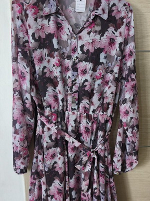 Mohito Floral Dress size 42 like new