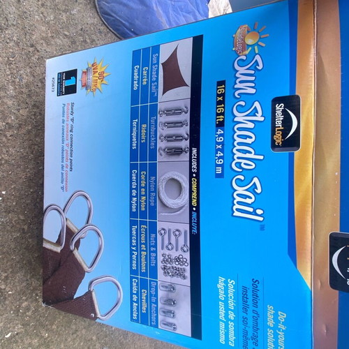 Sun Shade Sail Canopy like new, 4.9x4.9 meters, terracotta