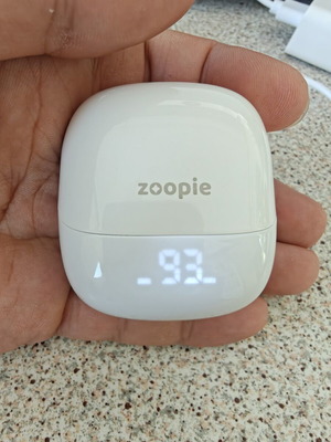 Zoopie Neo Pro TWS earbuds like new with type C cable
