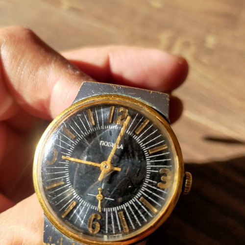 Mechanical wristwatch