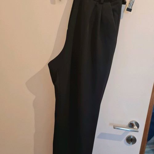 Lynne black pants size L like new